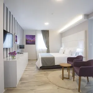 https://intermezzo.hotelinzadar.com